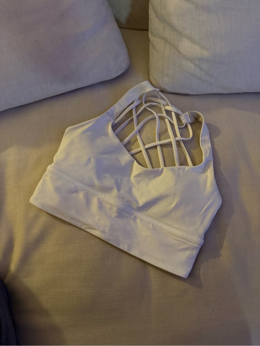 Lululemon white sports bra